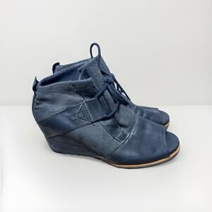 Sorel Lake Open Toe Ankle Bootie Boot Black Leather Wedge 8